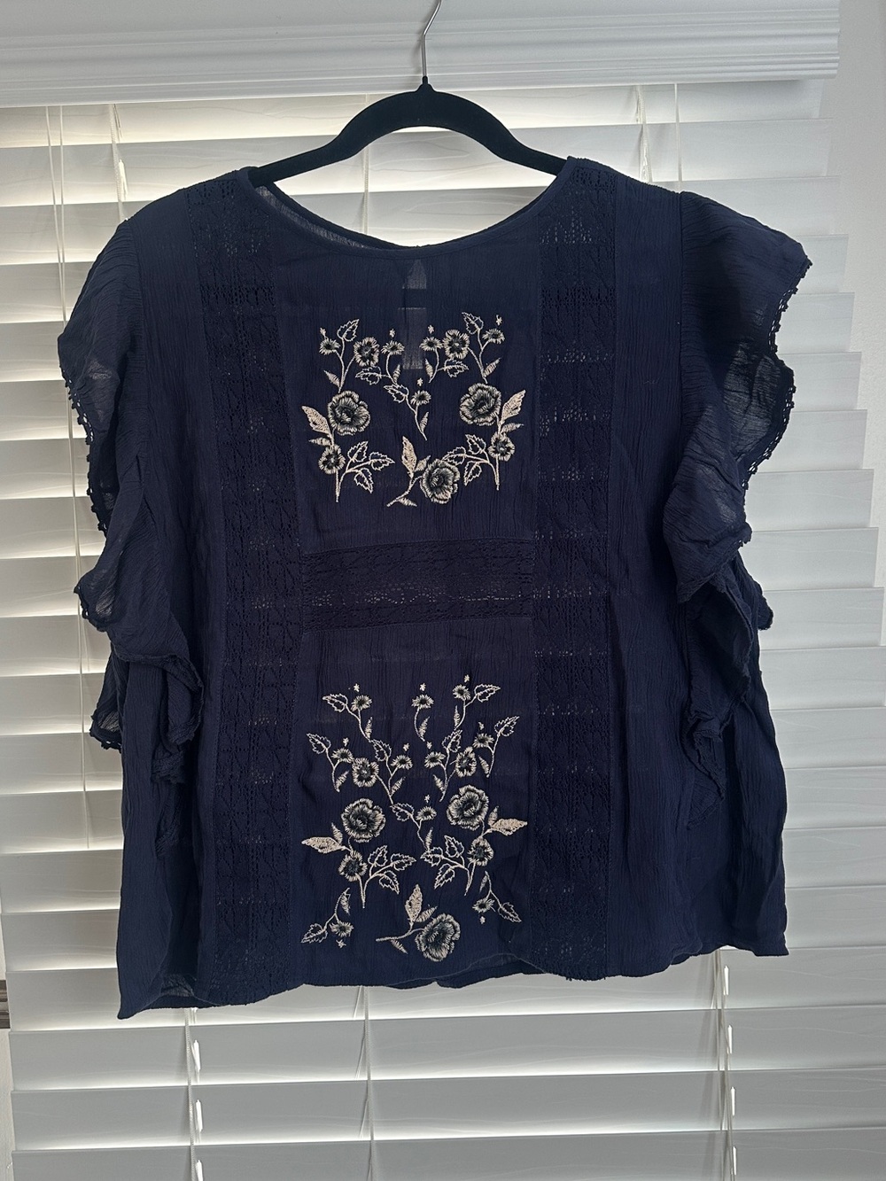 American Eagle Embroidered Flutter Sleeve Top